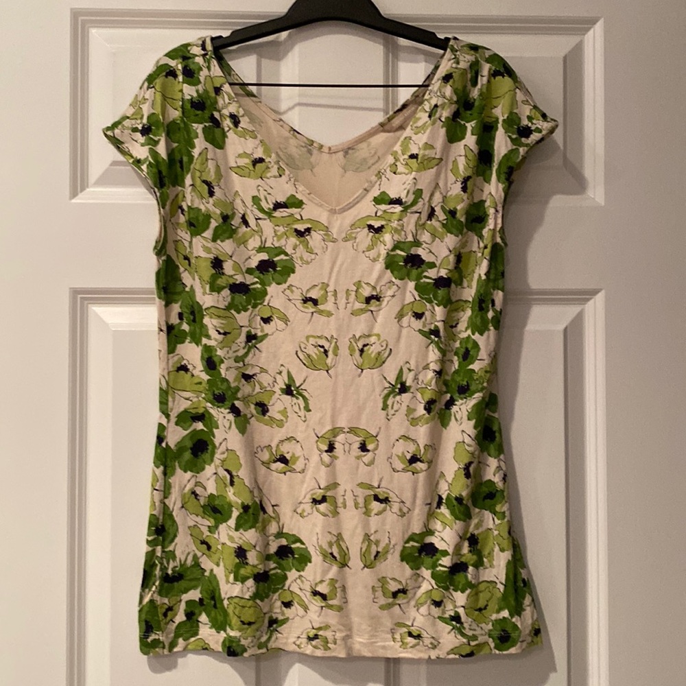 Banana Republic tee